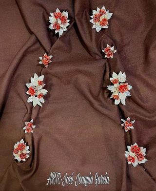 Flores de talco para decoración de una imagen 