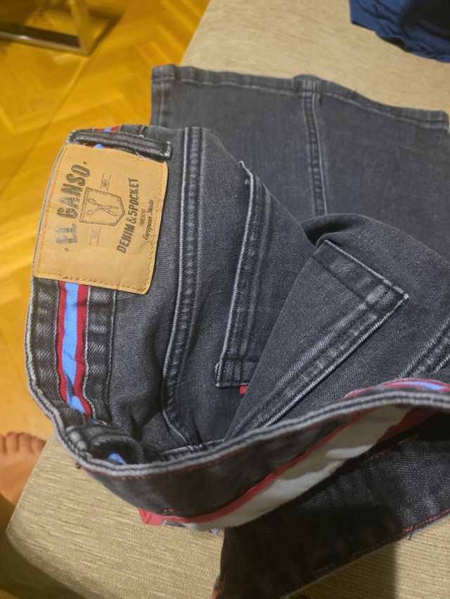 Pantalones negros El Ganso