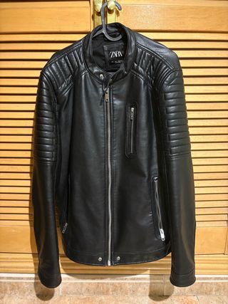 Cazadora Zara negra - Talla M