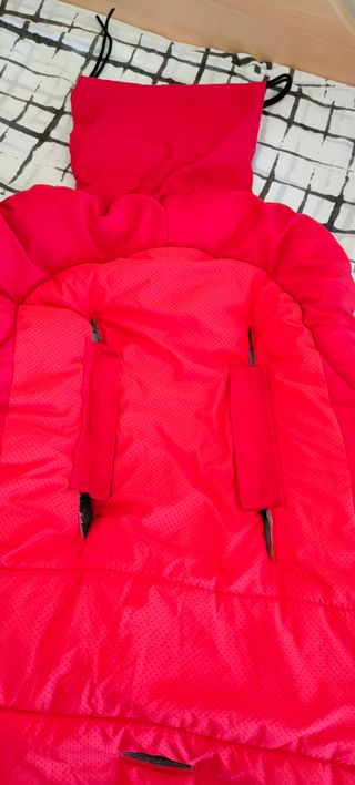 Saco silla paseo bebé rojo, marca Nubita