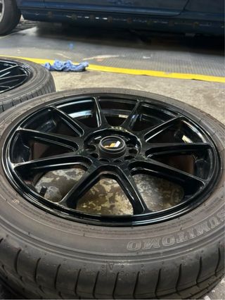 LLANTAS JAPAN RACING JR 17 ( 4 )