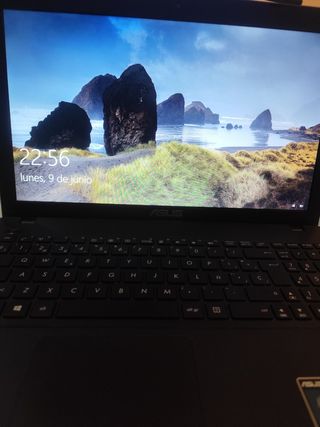 Ordenador portátil asus