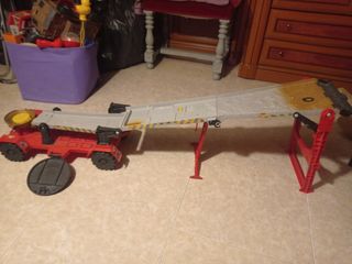 Hot Wheels Monster Trucks - Camión/Pista