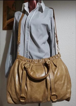Bolso Miu Miu Beige
