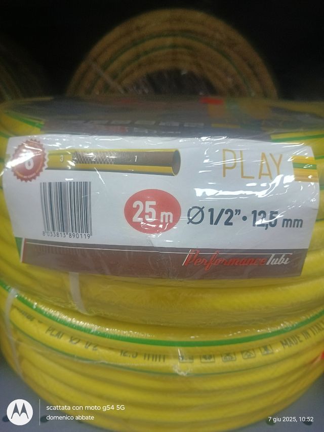 Vendo tubo acqua x giardino  da 1/2 pollici MT 25