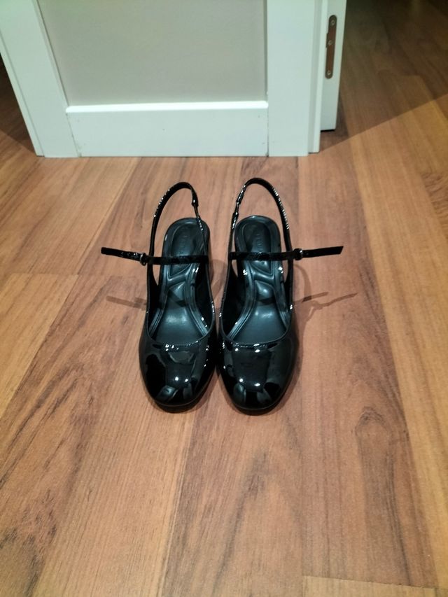 Zapatos tacón negros