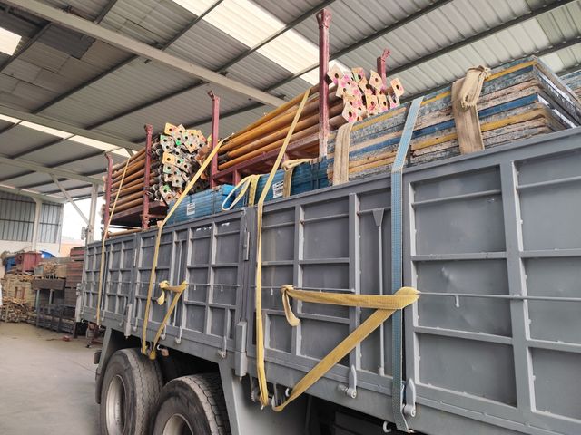 Alquiler de chapas y encofrados