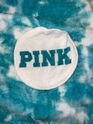 Toalla-Falda PINK de Victoria’s Secret