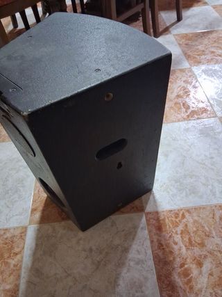 Turbosound TO-440 - Monitor de estudio