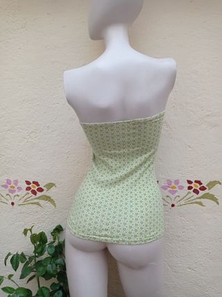 Top sin tirantes estampado floral