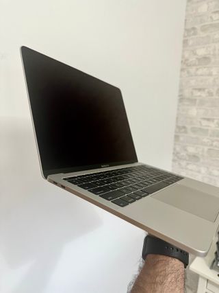 MacBook Pro 13" 2017 - Plata