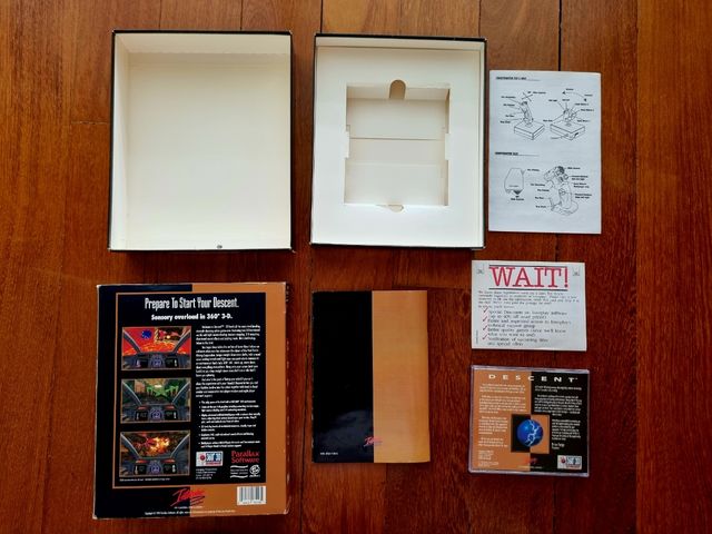 Descent PC Big Box computer vintage