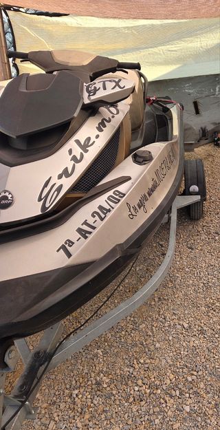 SeaDoo: Moto acuática