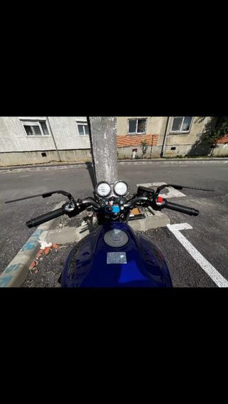 Espejos retrovisores moto.