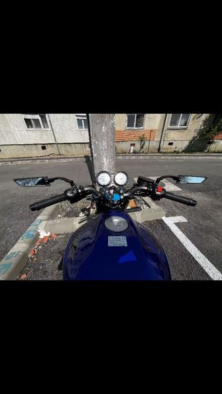 Espejos retrovisores moto.