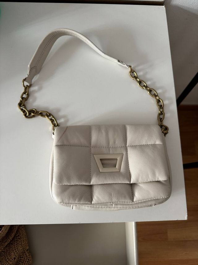 Bolso bandolera blanco acolchado