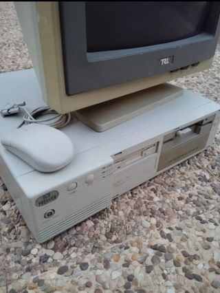 Ordenador vintage.