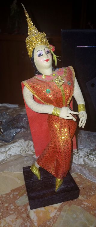 Bambola danzatrice thailandese vintage