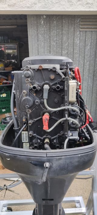 Motor fueraborda Mariner 90cv