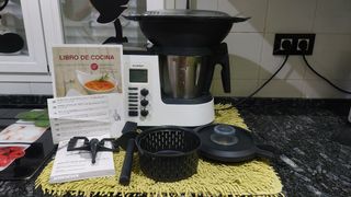 Monsieur Cuisine Edition Plus SKMK 1200 C3