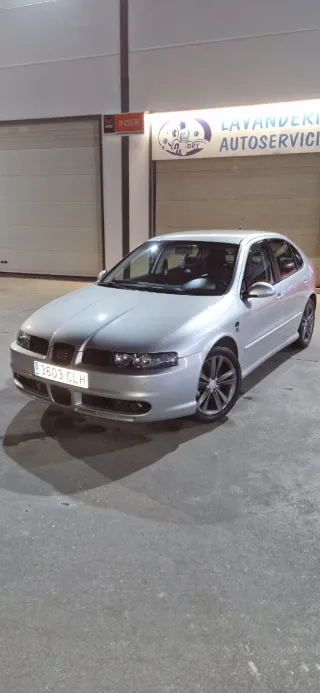 SEAT Leon 2004