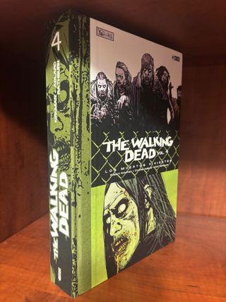 The Walking Dead 4 (Los muertos vivientes)