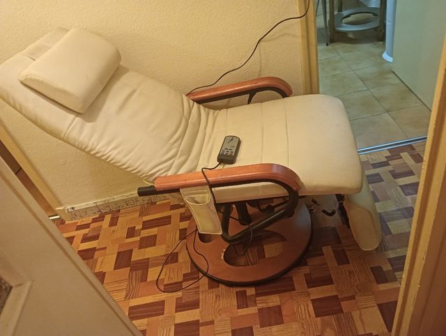 Sillón relax masaje beige