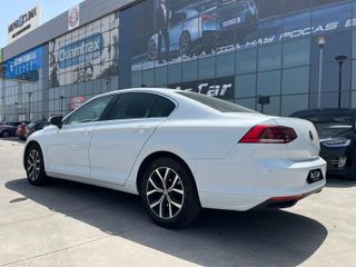 VOLKSWAGEN Passat Variant 2.0 TDI 110kW (150CV)