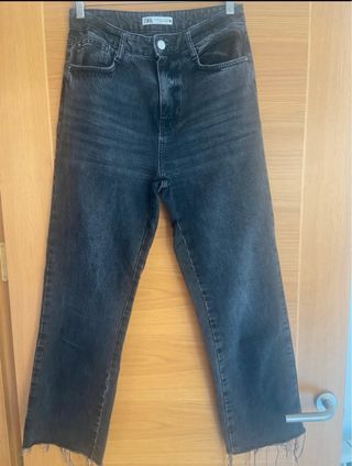 Jeans rectos Zara negros