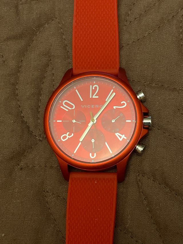 Reloj Viceroy rojo - nuevo