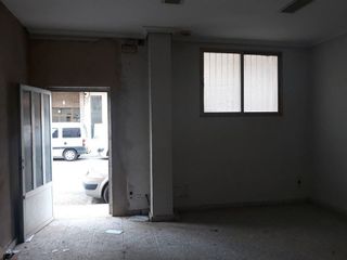 Local comercial en venta en Hellín