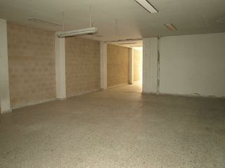 Local comercial en venta en Hellín