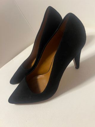 Zapato tacón negro polipiel 