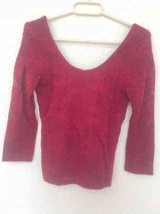 Jersey burdeos encaje.Stradivarius talla S.Nuevo