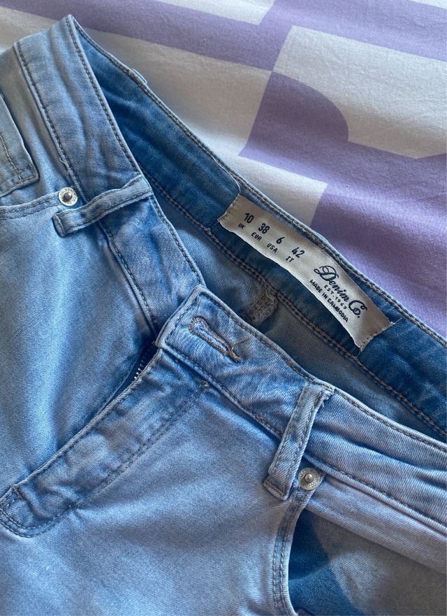 Jeans azul claro - talla 38