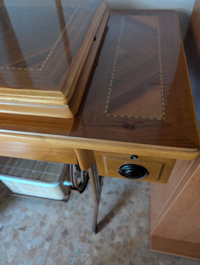 Máquina coser Sigma con mueble