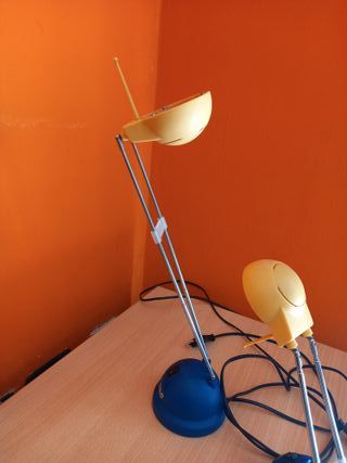 2 Lumi RITRO regolabili, blu e gialla