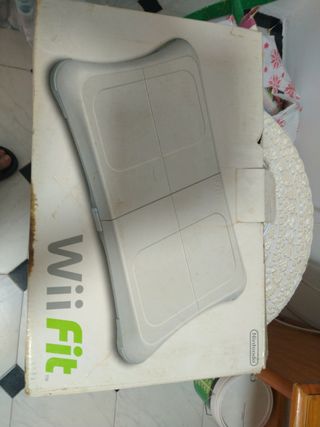 Wii Fit Balance Board - Nintendo