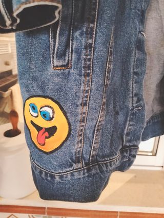 Cazadora vaquera pintada a mano , da38 a 44