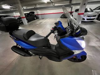 SYM Joymax 300i Star Stop.
