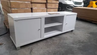 Mueble TV blanco-madera