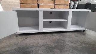 Mueble TV blanco-madera