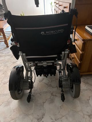 Silla eléctrica Mobiclinic Troya mod. PLUS ULTRA