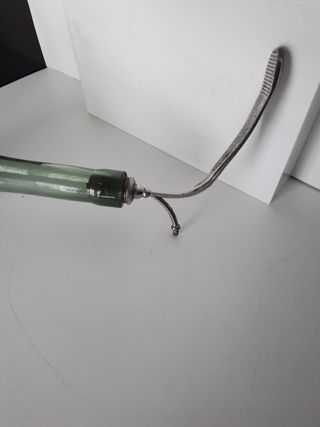 Botella vidrio verde antigua. Código, C. 10