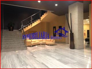 Piso en venta en Huerta de la Reina - Trassierra en Córdoba