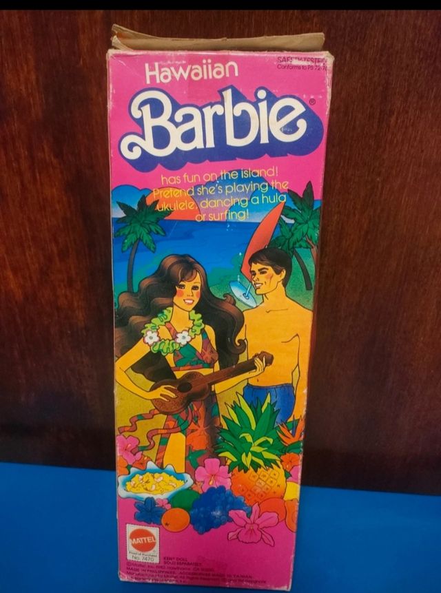 BARBIE HAWAIIAN NUEVA EN CAJA AÑO 82