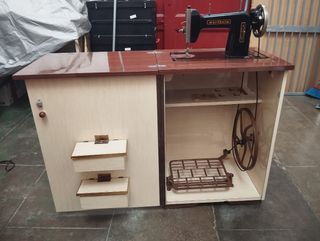 Máquina coser Wertheim Antigua