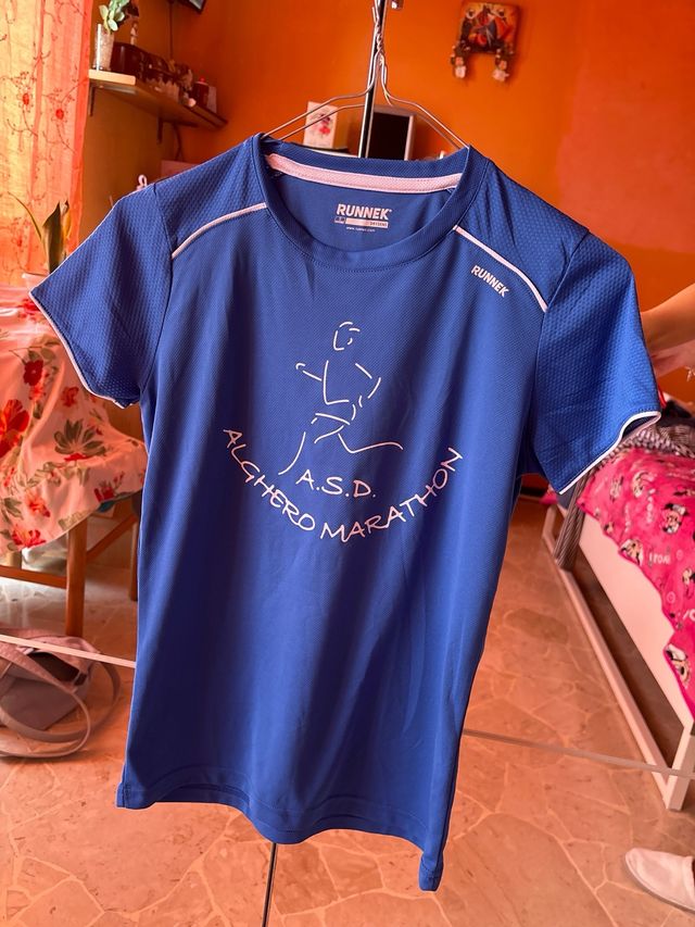 T-shirt running 