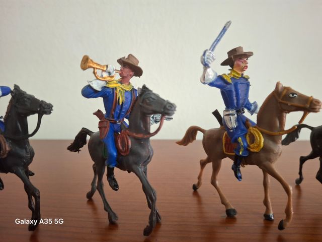 SOLDATI DI PLASTICA, federali comansi, come nuovo