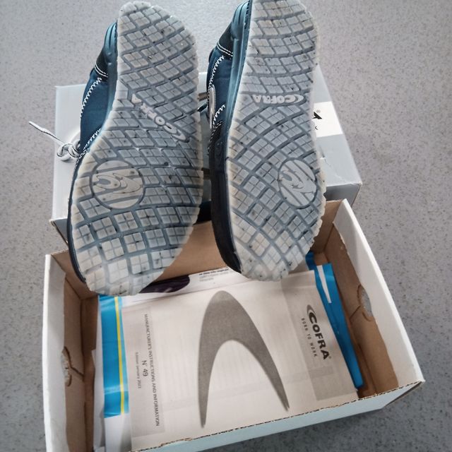 Calzado seguridad COFRA - Talla 39